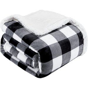 New Sherpa Red and Black Buffalo Plaid Christmas Throw Blanket, Fluffy Soft Cozy